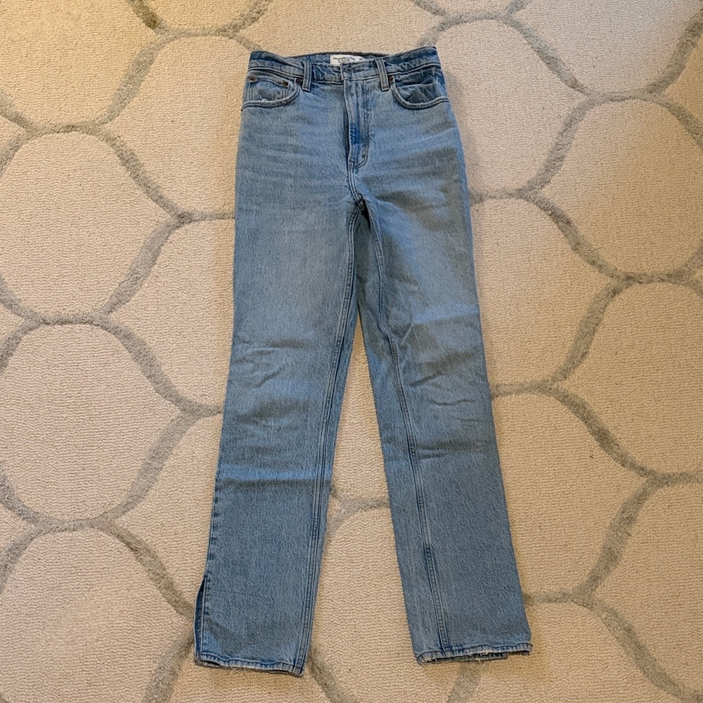 Abercrombie 90s straight ultra high rise